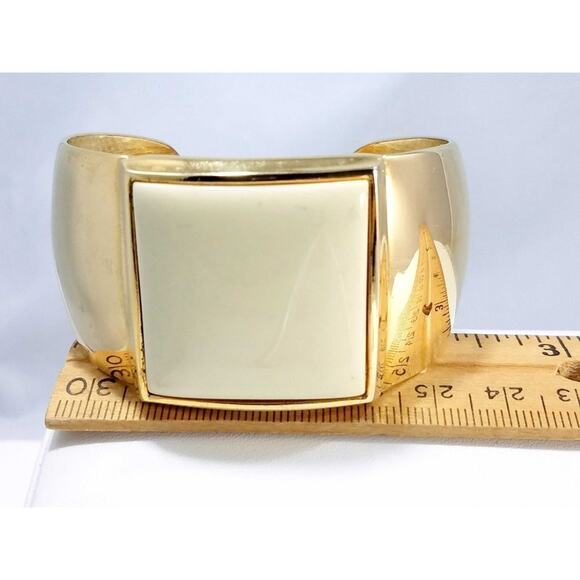 Avon Gold Tone Cuff Bracelet Cream Lucite Square Vintage 1980s Jewelry - Picture 3 of 8